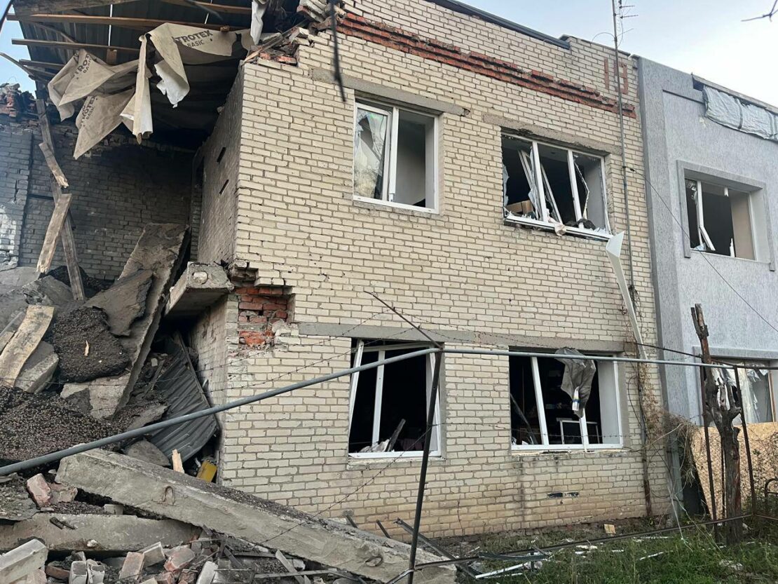 Уночі ворог завдав комбінованого удару по селу Калинове на Харківщині