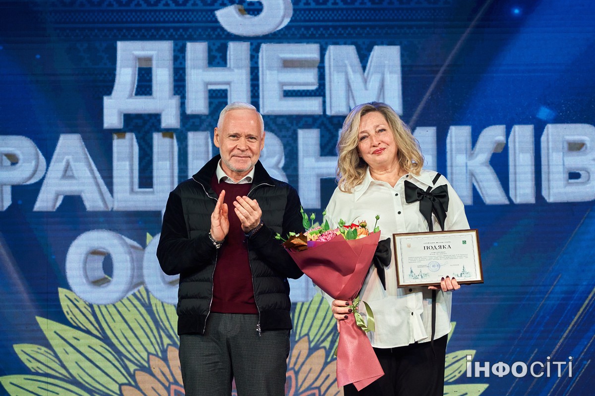 Мер Харкова привітав вчителів з професійним святом