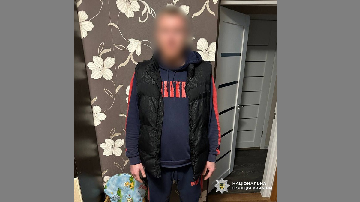 У Харкові водій протягнув автомобілем поліцейського