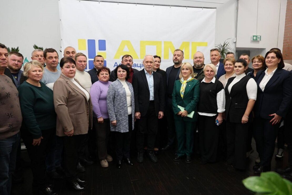 Прифронтові громади просять Уряд підтримати сферу освіти