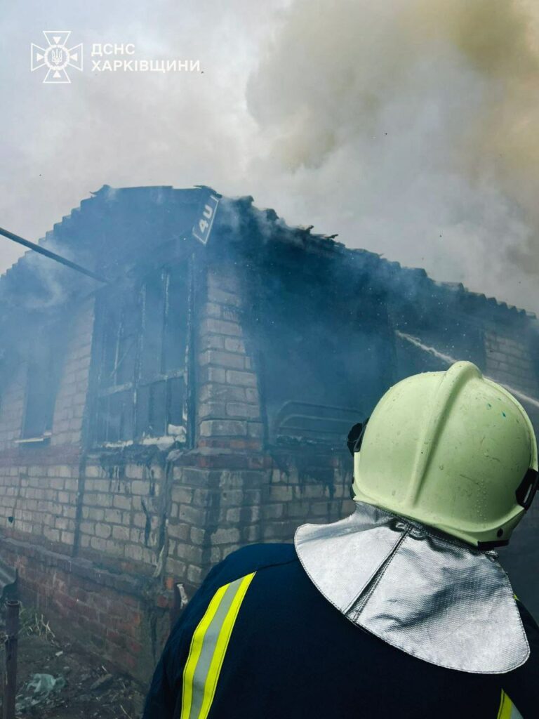 На Харківщині під час пожежі в будинку загинула жінка (фото)