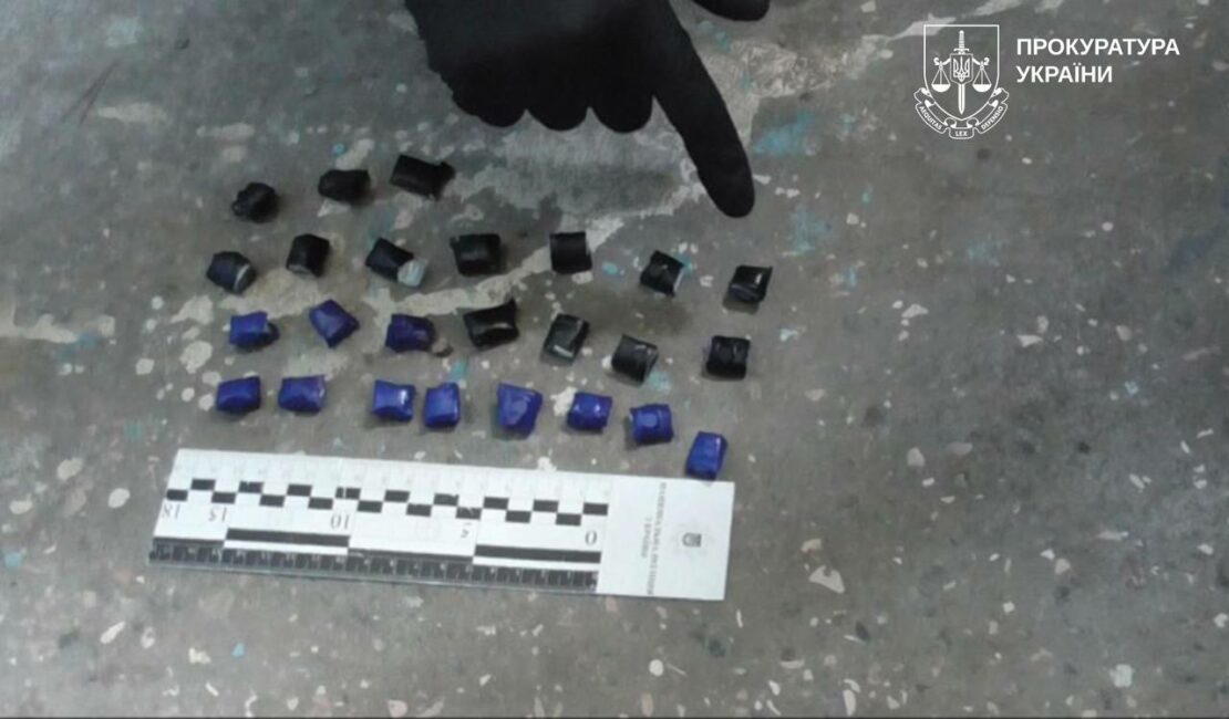 У Харкові викрили трьох наркоторговців