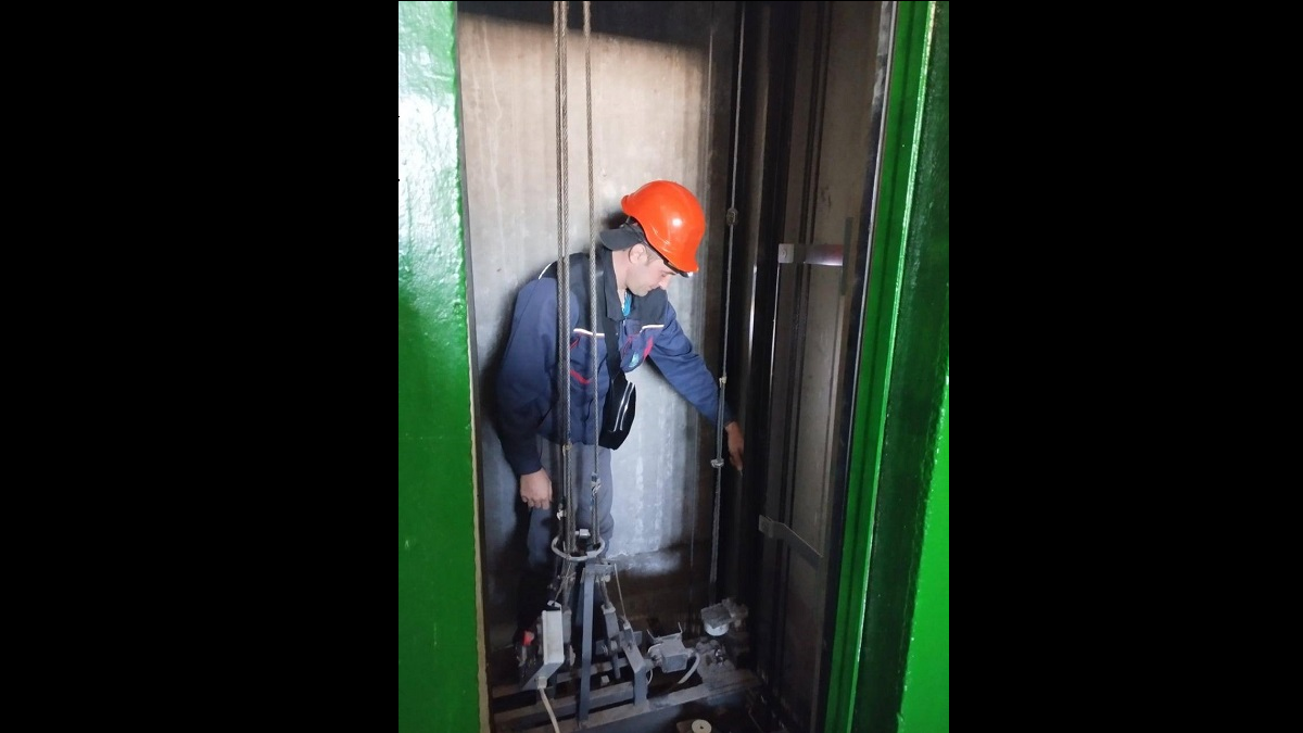 У Харкові за тиждень відремонтували 34 ліфти