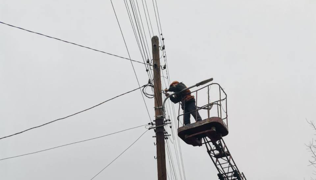 У Харкові впорядковують вуличне освітлення