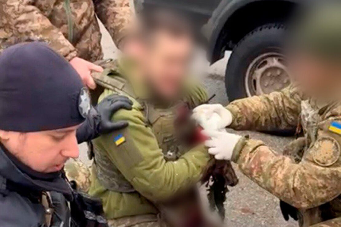 Поліцейський з Харківщини врятував пораненого військового