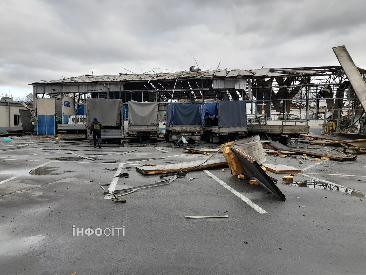 Удар по Харкову 12 листопада: як виглядає місце прильотів (фото)