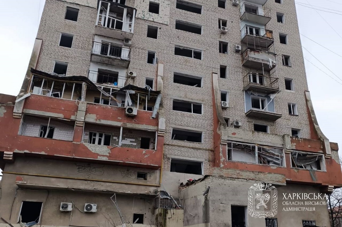 У Балаклії на Харківщині триває ліквідація наслідків ракетного удару