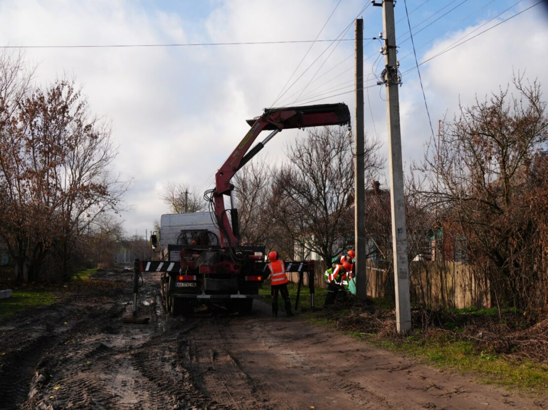 На Харківщині триває реконструкція електромереж (фото)