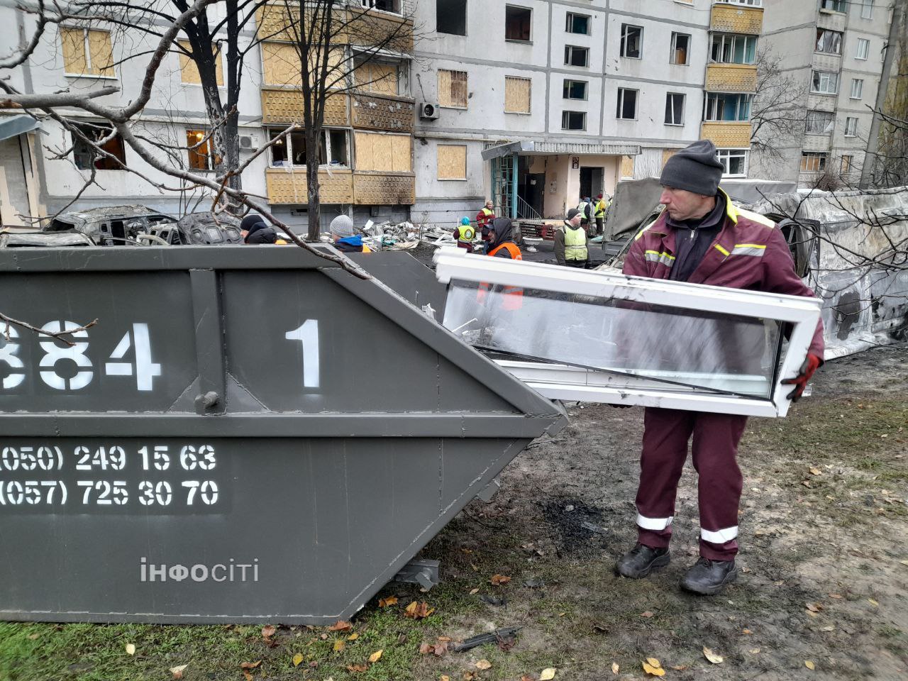 Масована атака по Харкову: пошкоджено 45 будинків (фото)