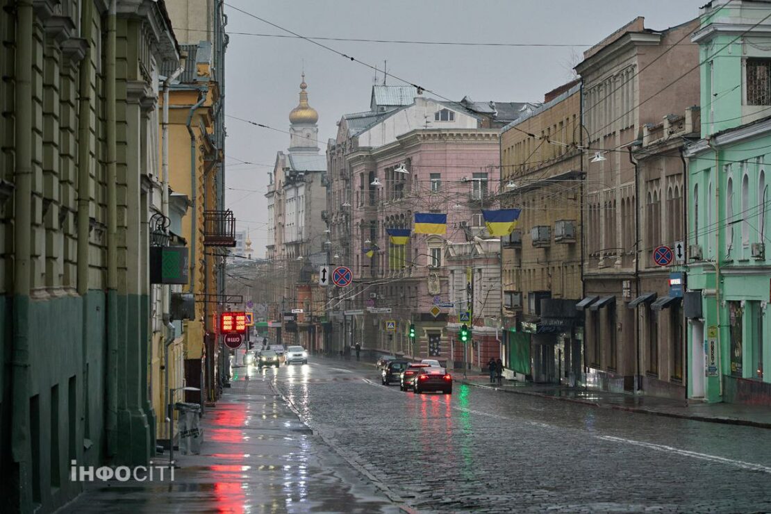 Дощова осінь у Харкові (фото)