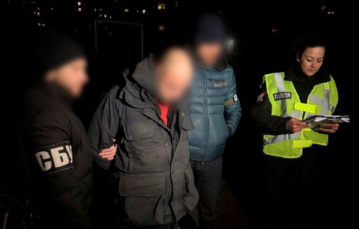 39-річний житель Харкова за 14 000 доларів переправляв ухилянтів за кордон