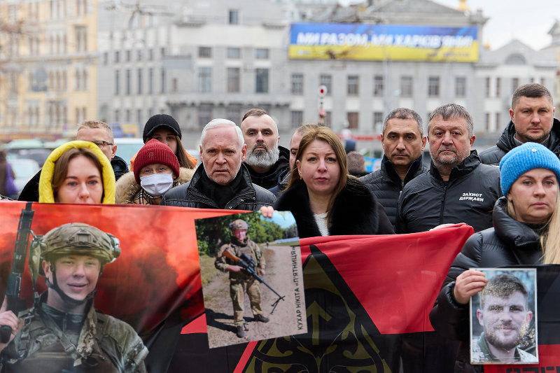 У Харкові вшанували пам’ять загиблих захисників (фото)