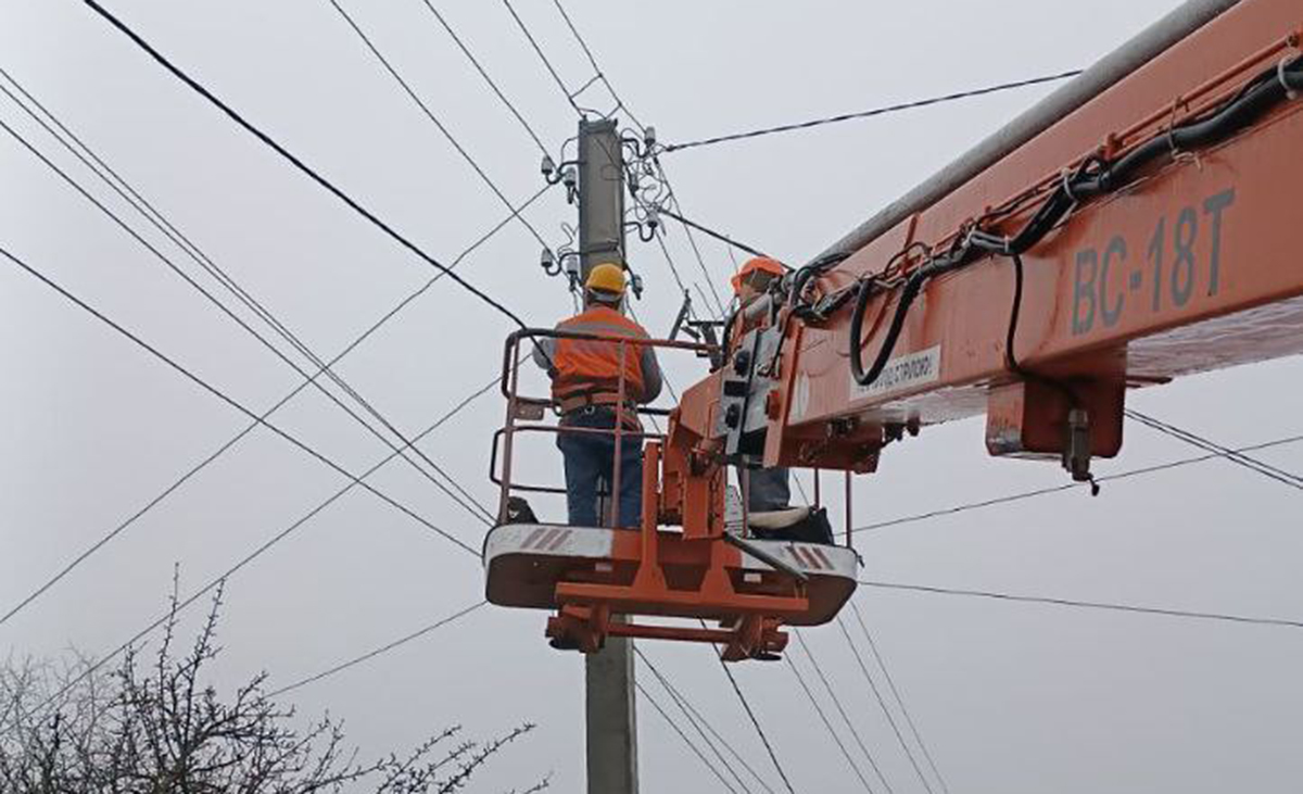 У Харкові впорядковують вуличне освітлення