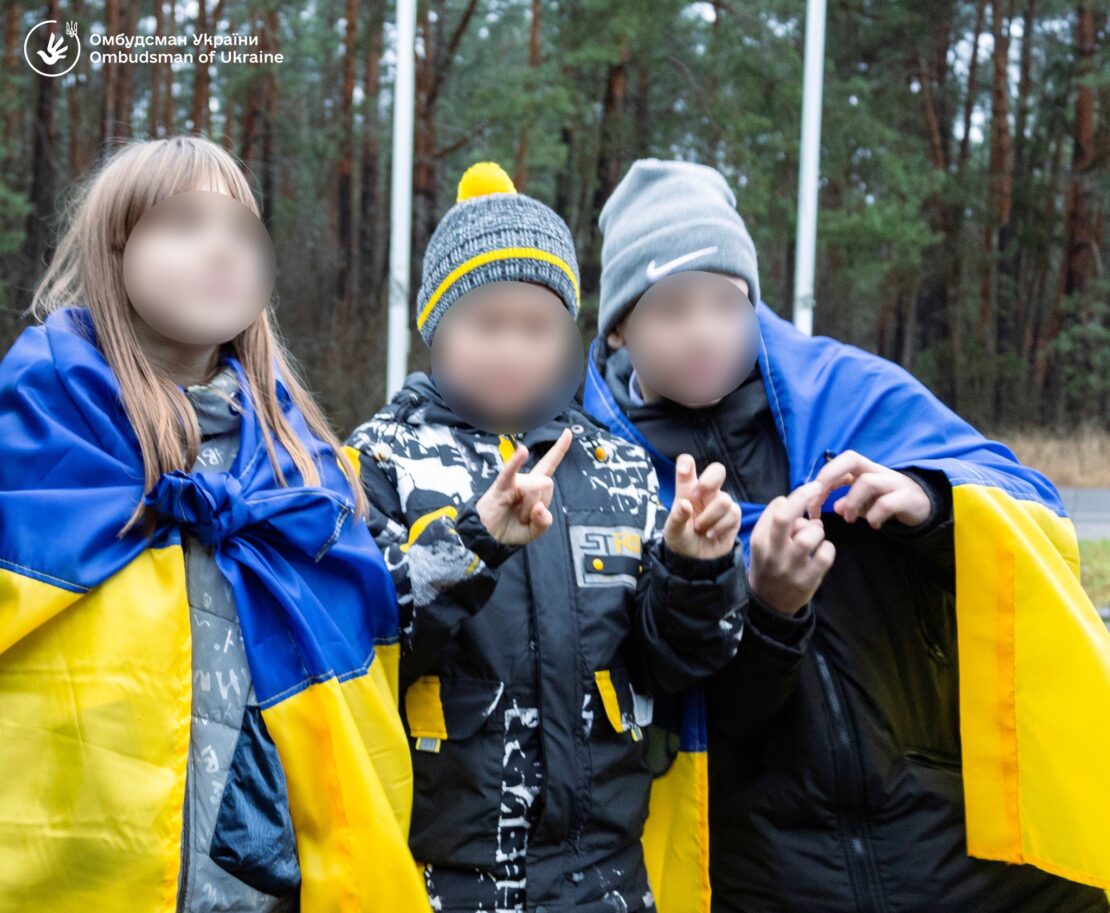 З росії повернули сімох українських дітей (фото)