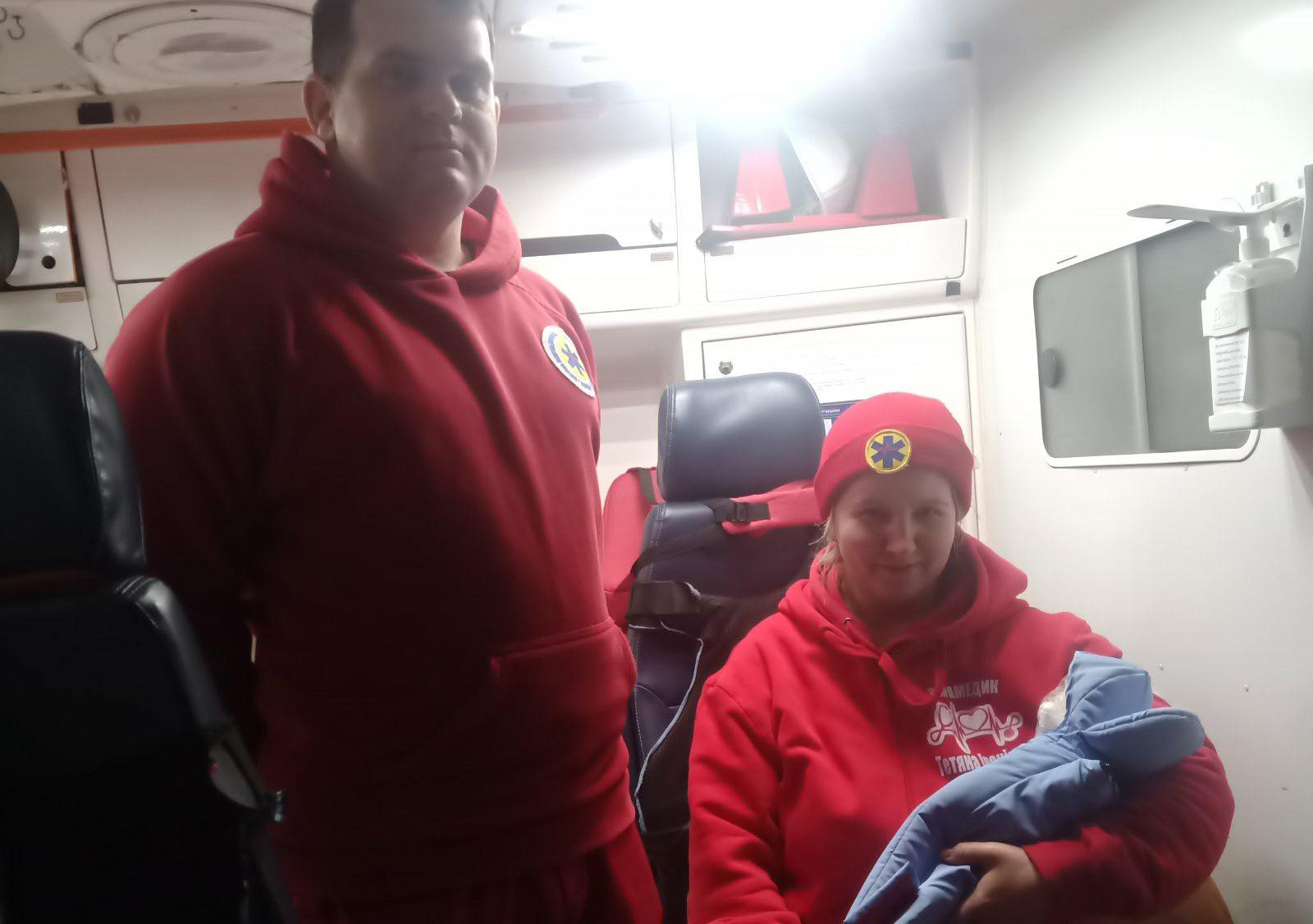 На Харківщині в кареті "швидкої" народилася дитина