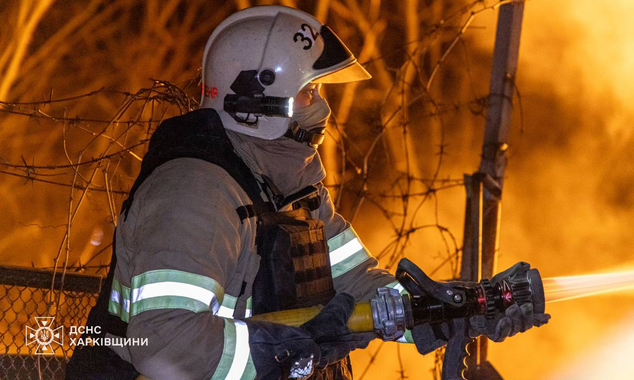На Харківщині ліквідували чотири пожежі після обстрілів