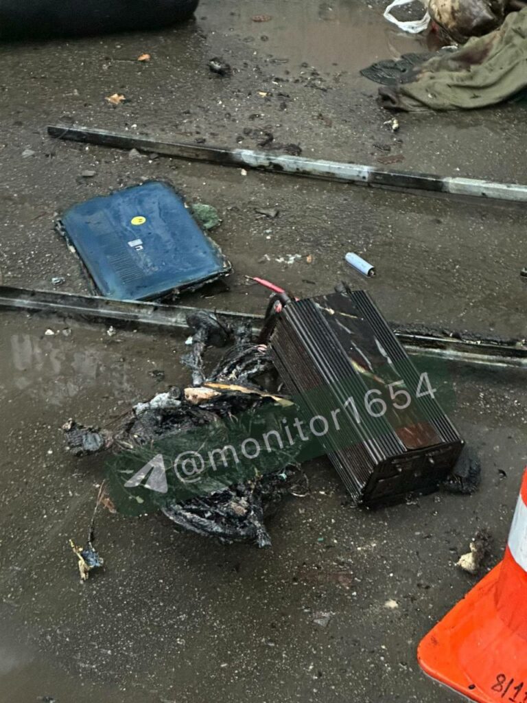 На ХТЗ через вибух зарядної станції загорілася квартира