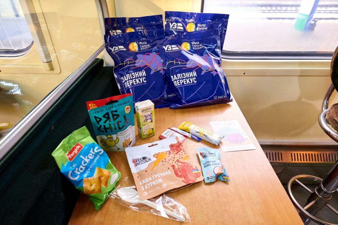 УЗ підготувала 100 «Вагонів незламності» 