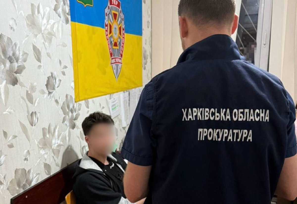 Харків'янина судитимуть за підпал двох військових авто