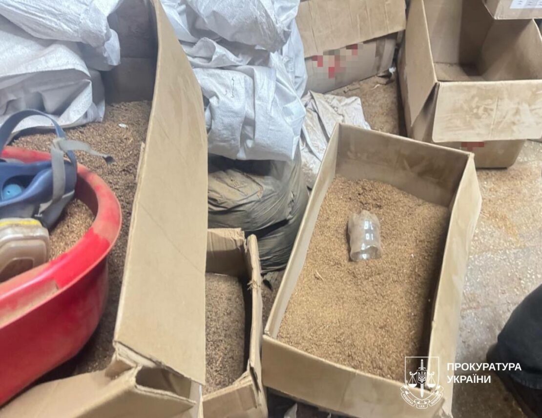 На Харківщині викрили підпільний цех з виготовлення контрафактних сигарет (фото)