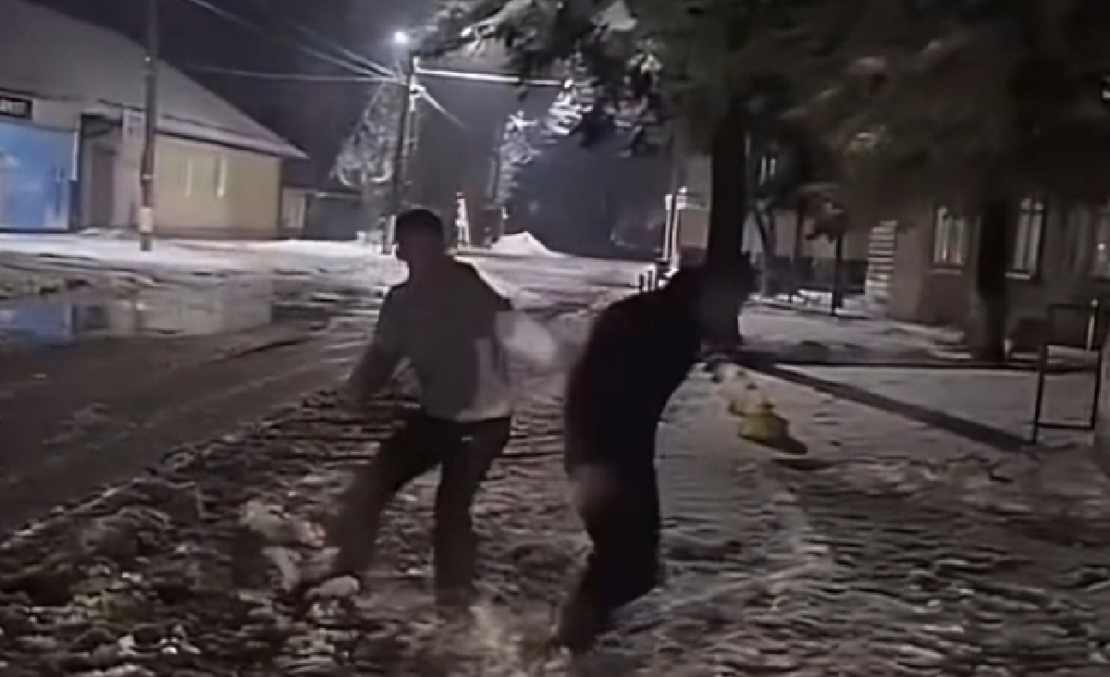 Поліція відкрила провадження щодо бійки молоді у Златополі на Харківщині