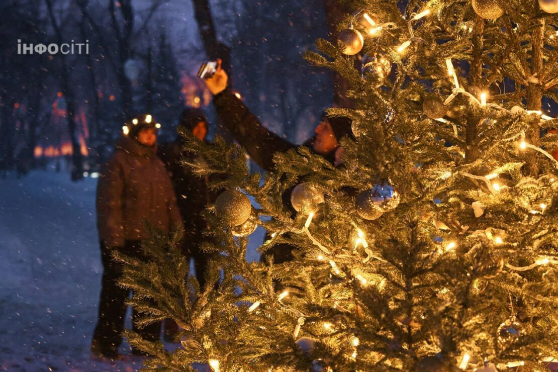 Харків за кілька годин до Нового, 2026-го року (фото)