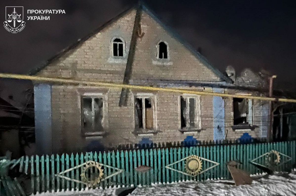 У Харківській області через ворожі обстріли зазнали поранень дві жінки