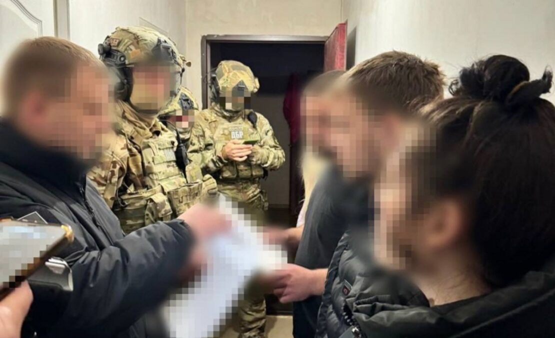 У Харкові злочинне угруповання вимагало гроші у наркозалежних