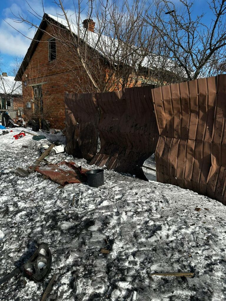 Росіяни атакували Золочів на Харківщині (фото)