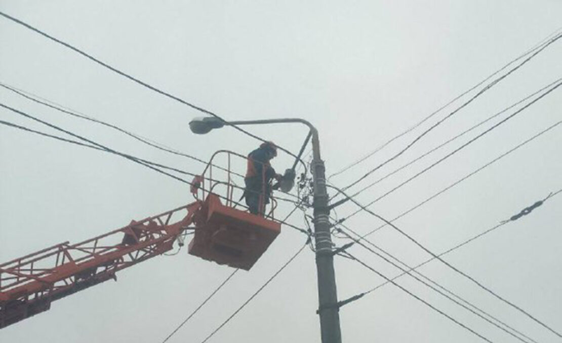 У Харкові наводять лад на мережах вуличного освітлення 