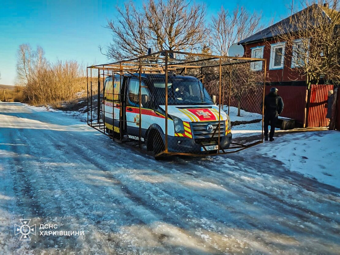 З прифронтової Харківщини евакуювали двох жінок (фото)