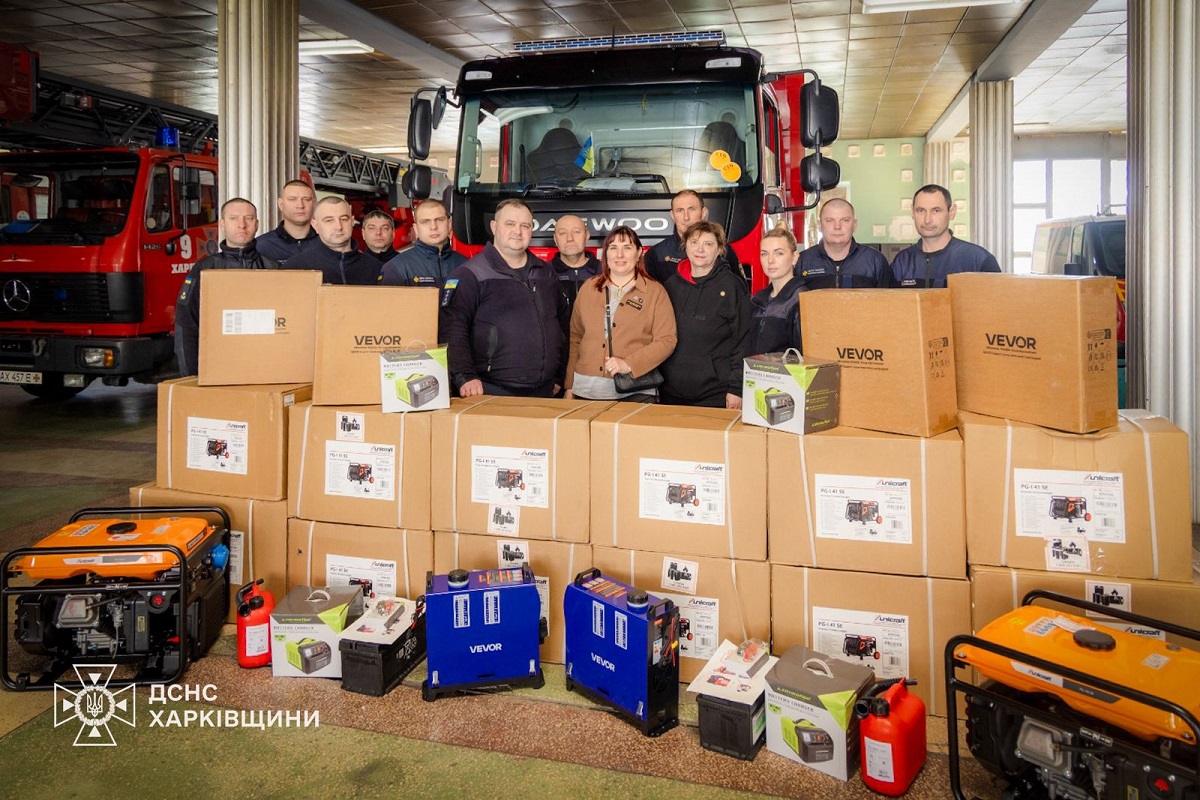 Харківські рятувальники отримали обладнання від ротарійців