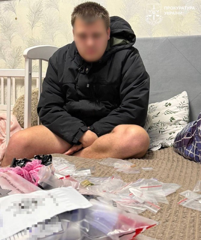 У Харкові затримали двох наркокур’єрів (фото)