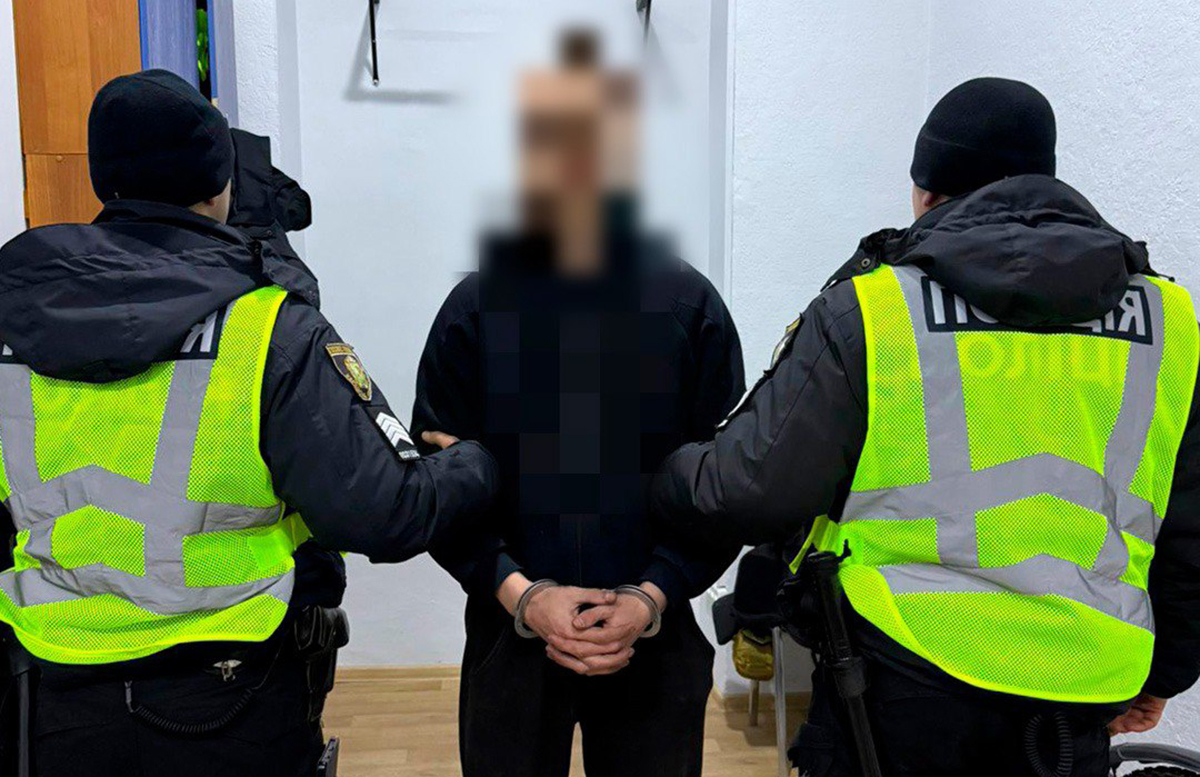 У Харкові 20-річний зловмисник пограбував кіоск