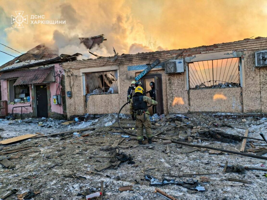 Атаки рф по Харкову та області: є руйнування та постраждалі