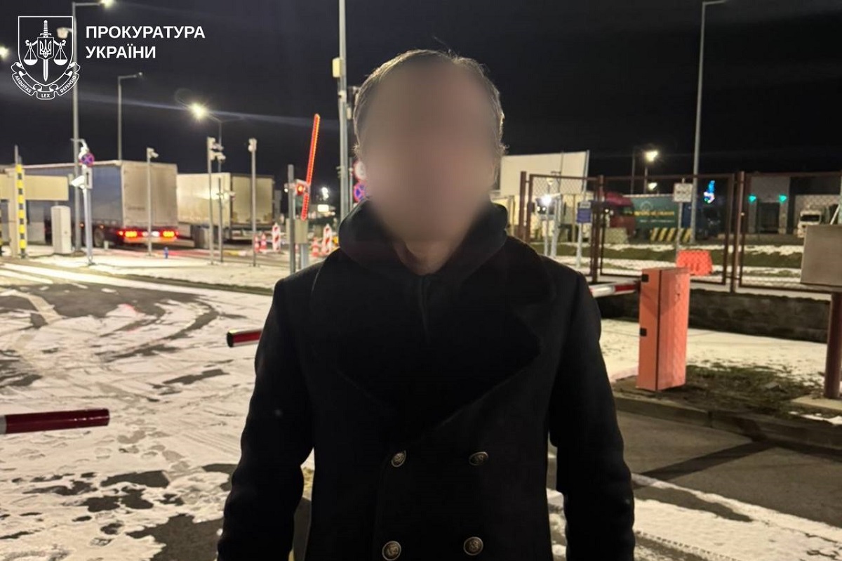 Іноземця, який грабував харків'ян в ресторанах, екстрадували з Латвії для суду