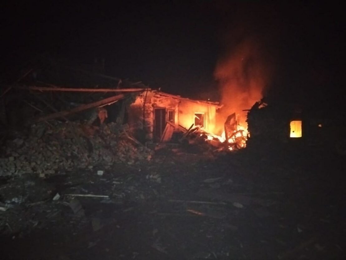 Ворожі ракети та шахеди масовано атакували Лозову на Харківщині (фото)