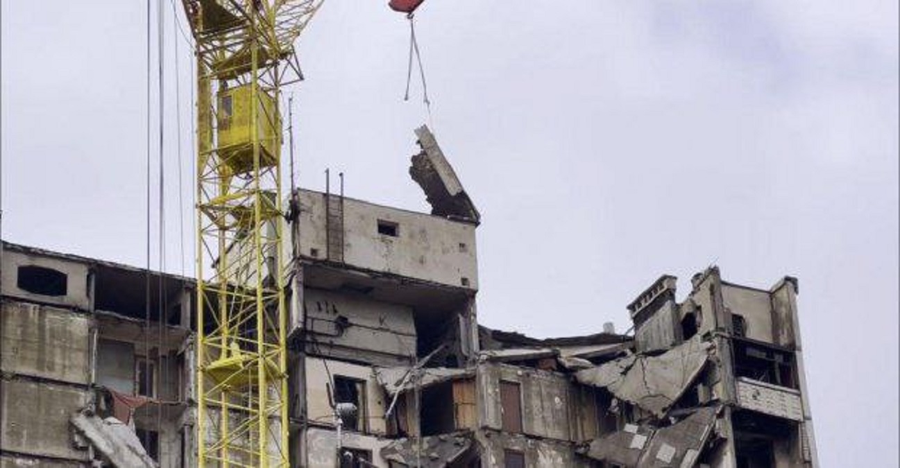 У Харкові демонтують ще три будинки, пошкоджені обстрілами