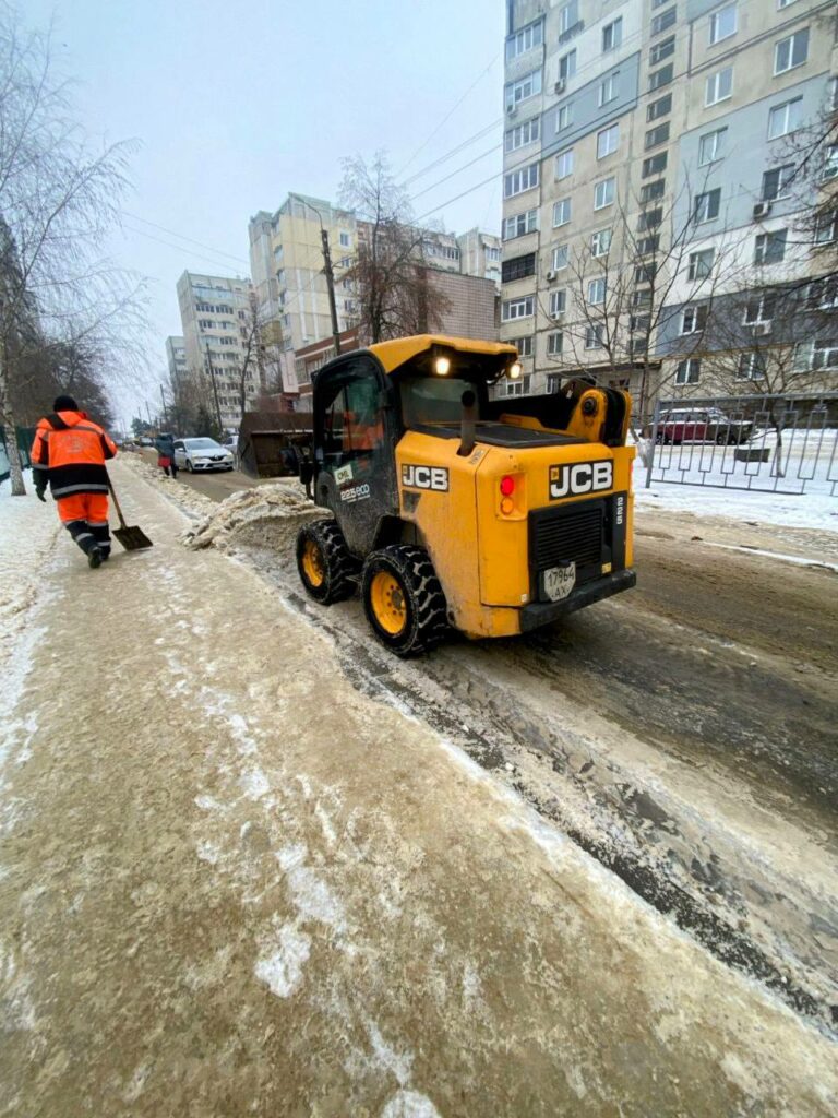 Зима випробовує харківських комунальників (фото)