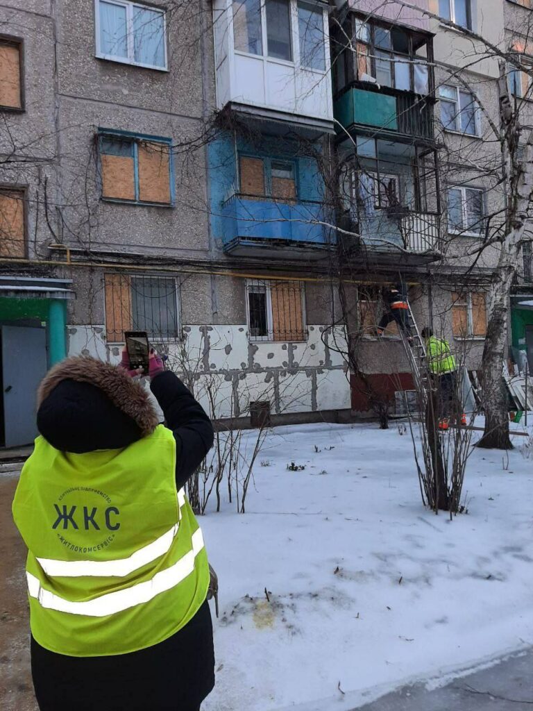 У Харкові обстрілом пошкоджено щонайменше 13 будівель