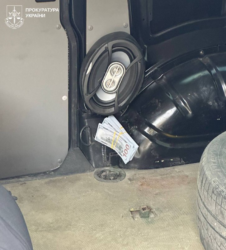 У Харкові викрили канал незаконного переправлення чоловіків за кордон (фото)