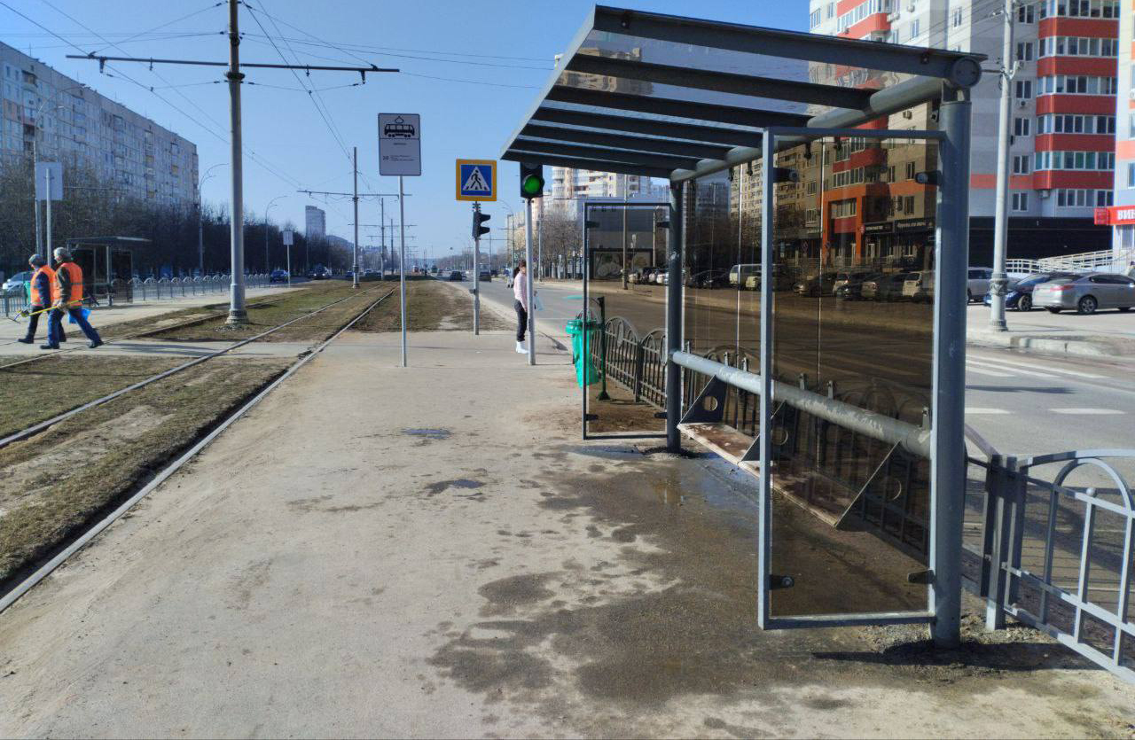 У Харкові привели до ладу зупинки громадського транспорту