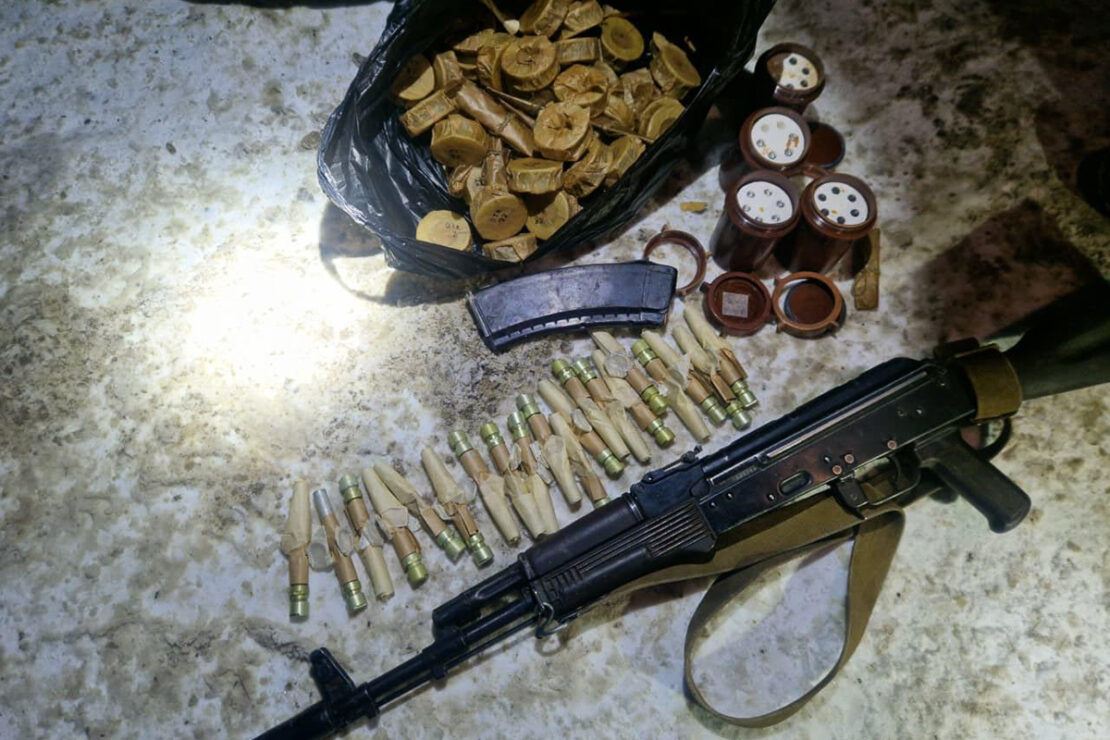 У лютому на блокпостах Харкова вилучили понад 60 одиниць вогнестрілів (фото)