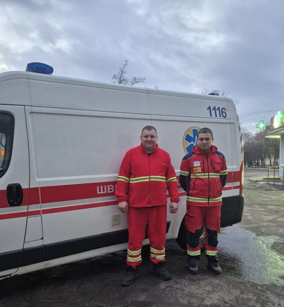 На Харківщині медики швидкої врятували три життя