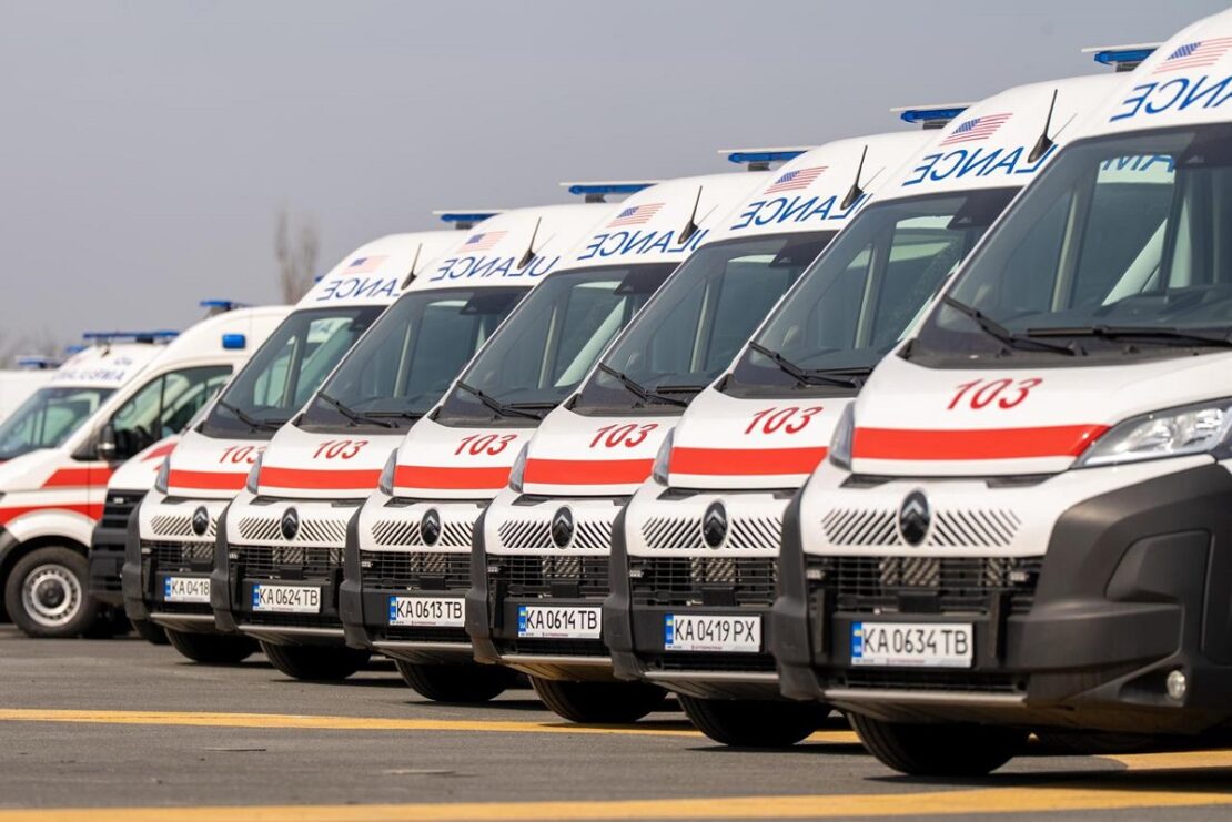 Україна отримала 25 швидких від Project HOPE