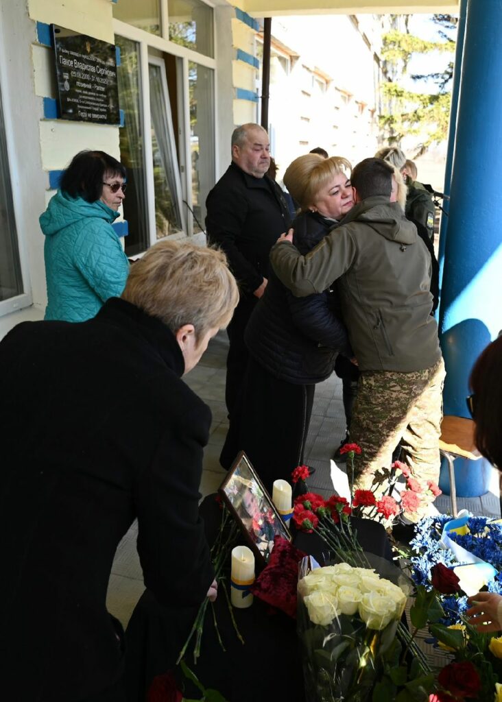 У Немишлянському районі вшанували пам’ять полеглого захисника Владислава Панова