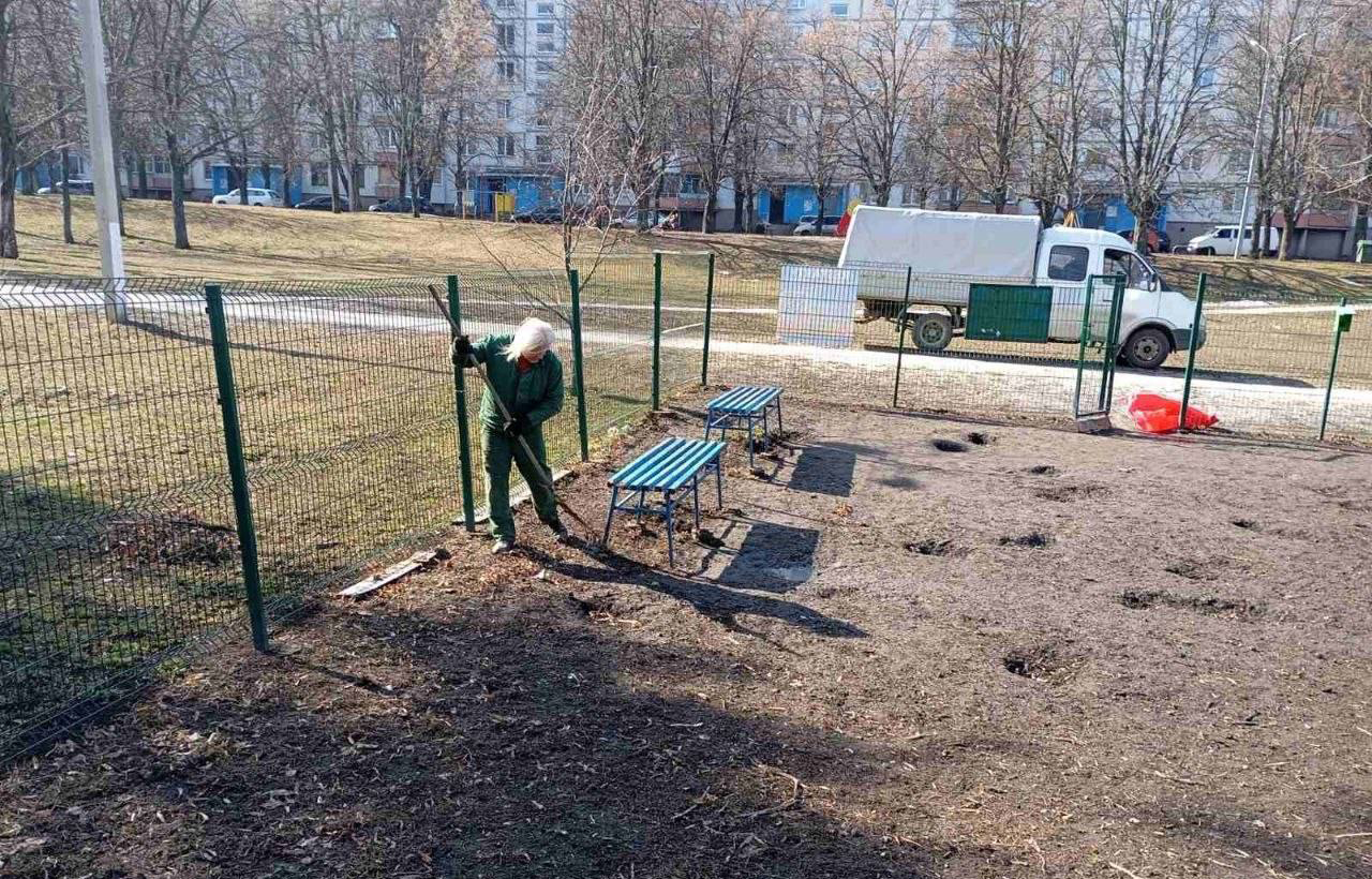 У Харкові навели лад на майданчиках для вигулу собак