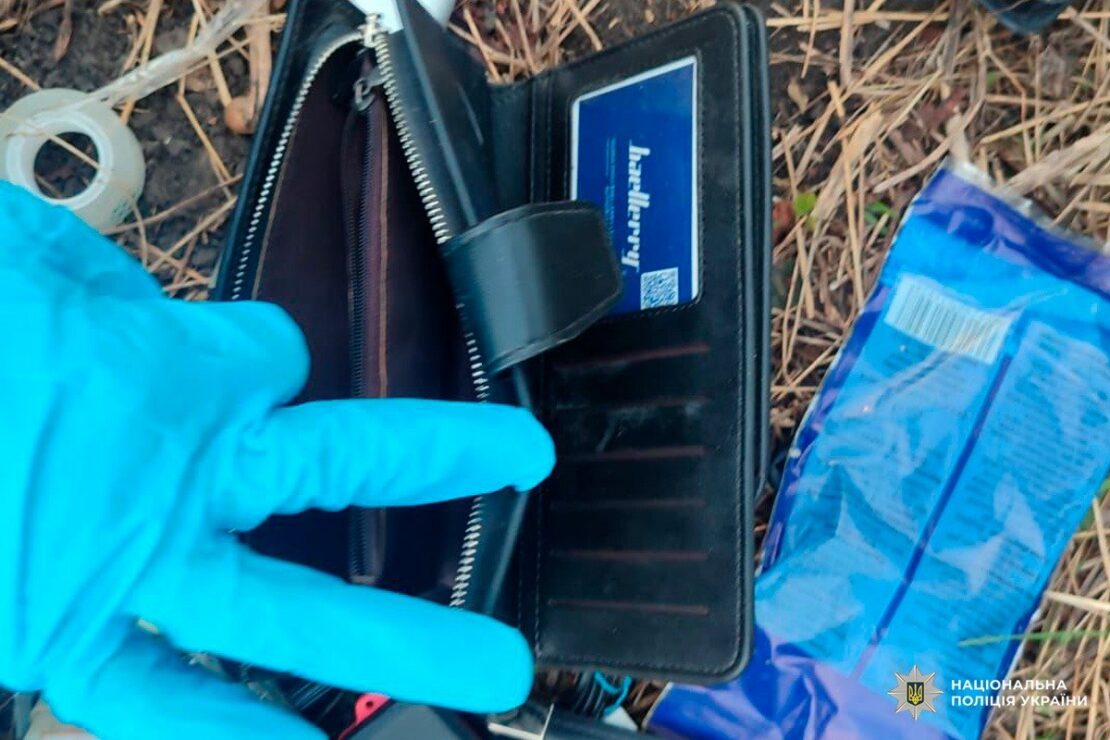 На Харківщині зловмисник обікрав та підпалив будинок (фото)