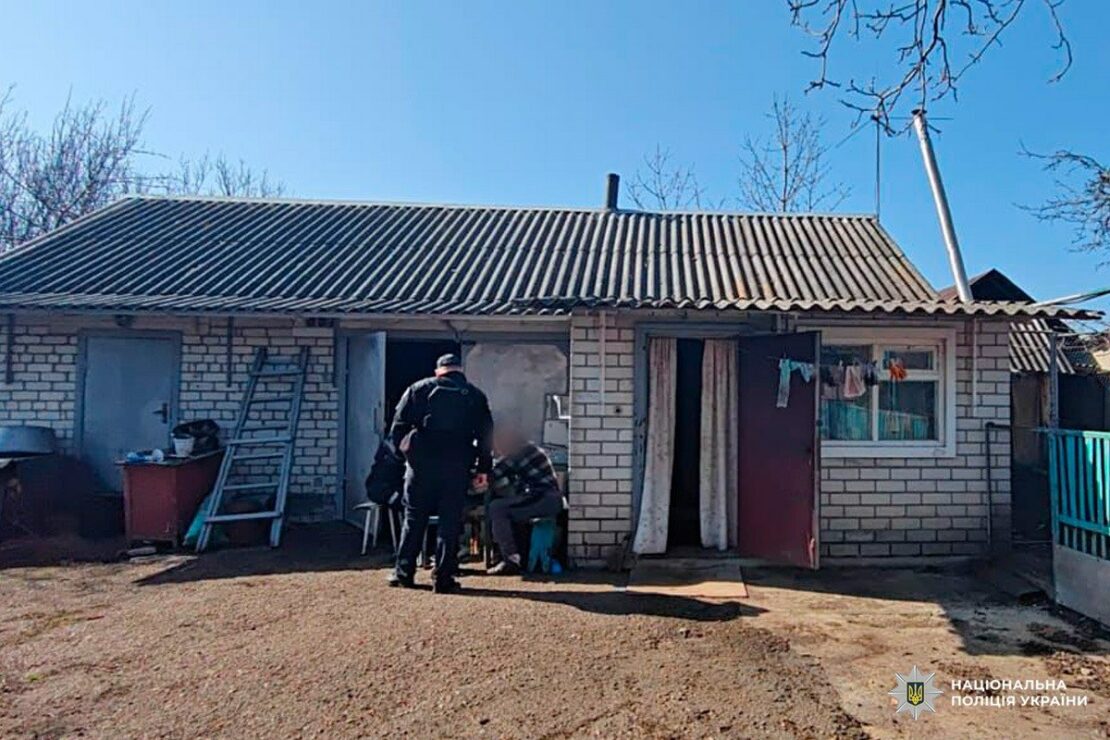 На Харківщині зловмисник обікрав та підпалив будинок (фото)