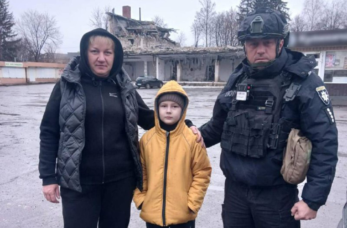 З прифронтової Харківщини евакуювали матір з дитиною